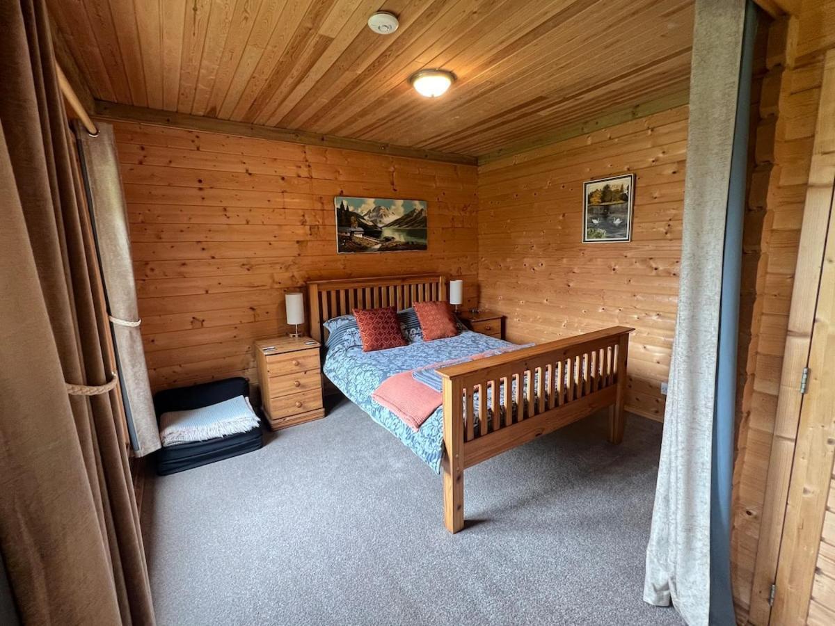 The 'shed' Log Cabin, Bishop Sutton Apartment *